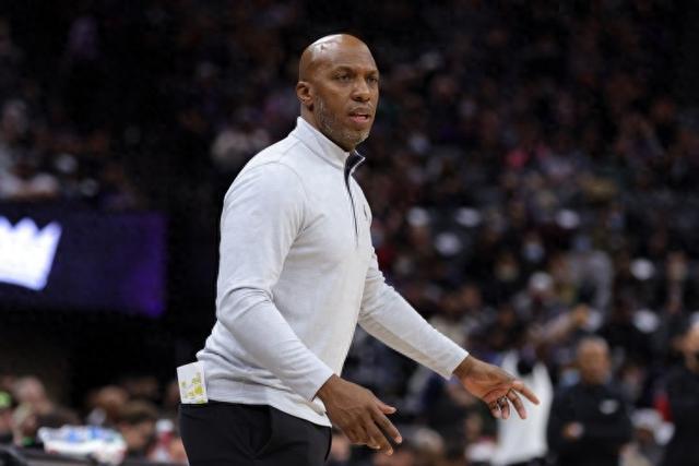 浓眉42+23詹姆斯22+7+8 湖人力克黄蜂4连胜